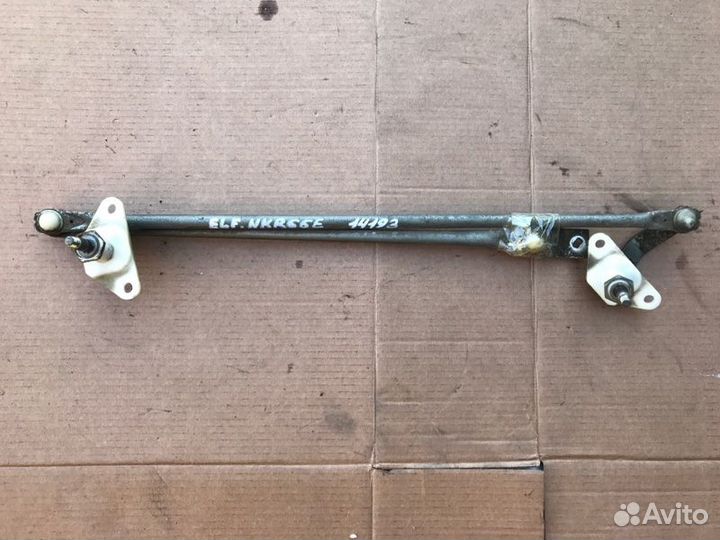 Трапеция дворников Isuzu Elf NKR66E 4HF1 1996