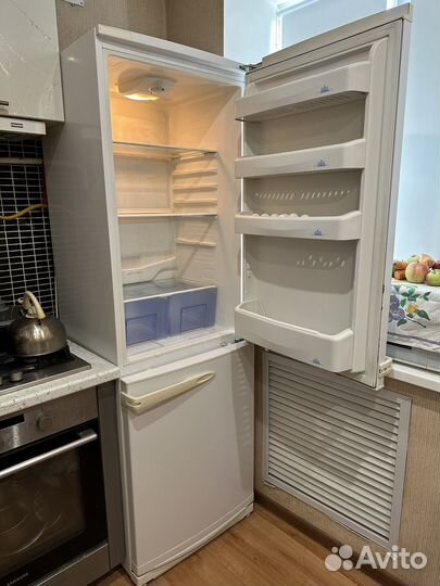 Холодильник веко