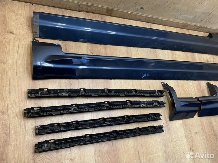 Комплект накладок на пороги Volvo XC90 2015-2021