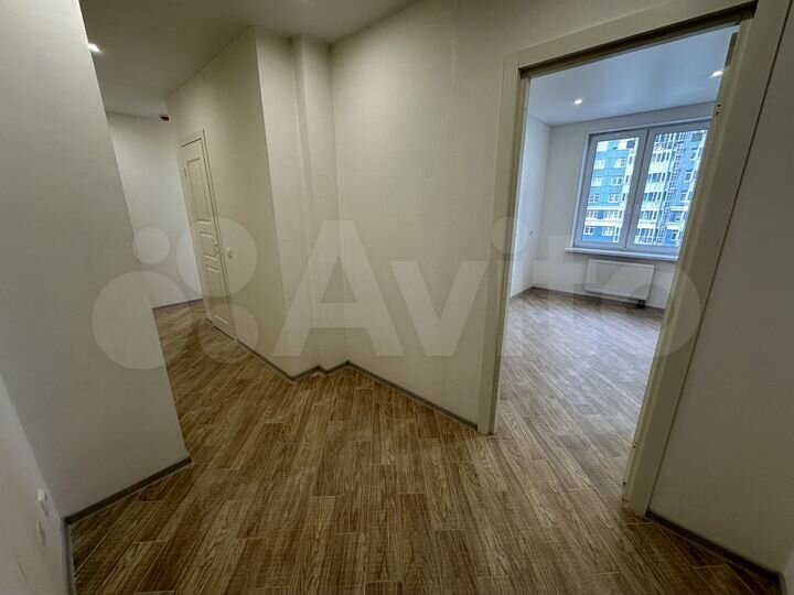 3-к. квартира, 90 м², 15/25 эт.