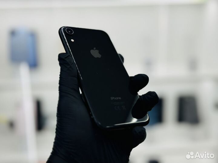 iPhone Xr, 64 ГБ