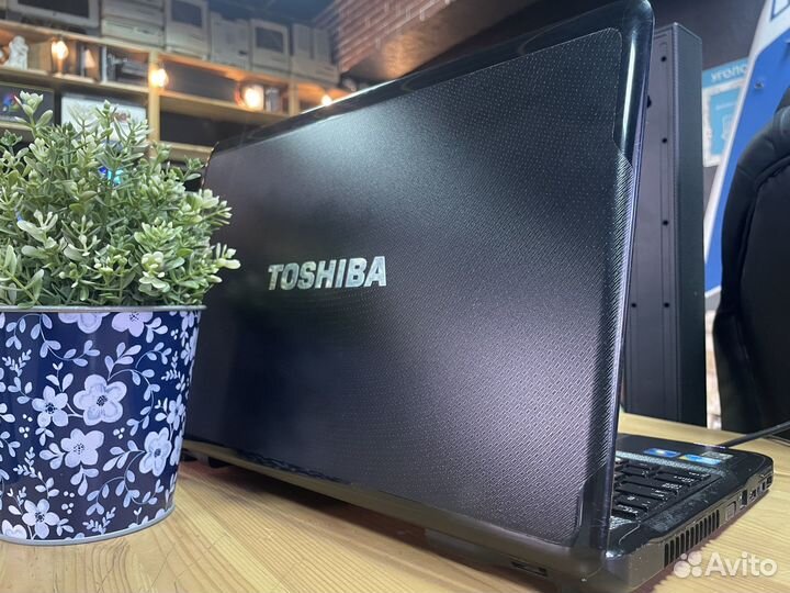 Ноутбук Toshiba / Core i5 / GeForce / SSD / 6gb