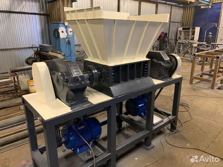 Шредер измельчитель Sm 1500