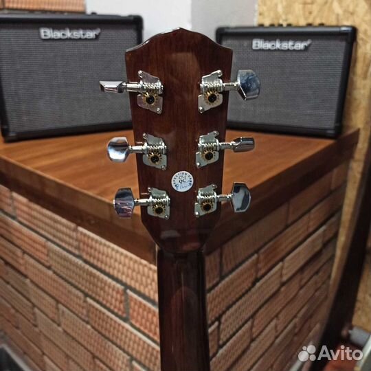 Акустическая гитара Fender CP-60S