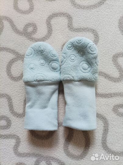 Варежки для новорожденных