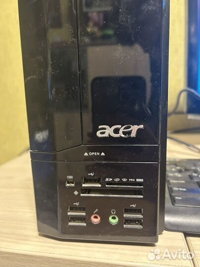 Компьютер Acer Aspire X3200 + монитор и клавиатура