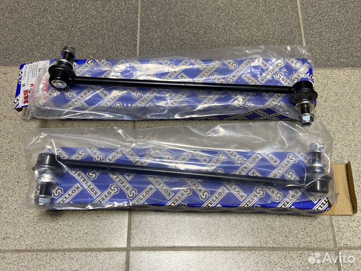 Toyota corolla 150 стойки стабилизатора 2шт