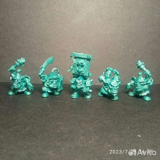 Фэнтези фигурки. Орки и рыцари