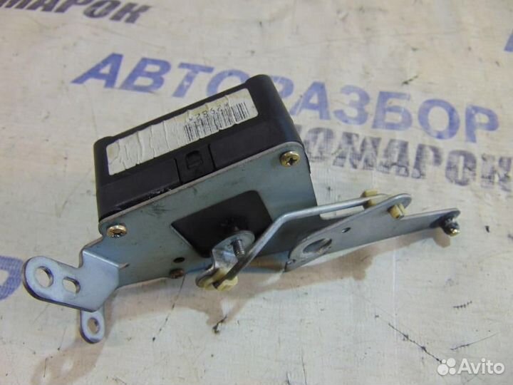 Моторчик заслонки печки для Mitsubishi RVR 1 1991