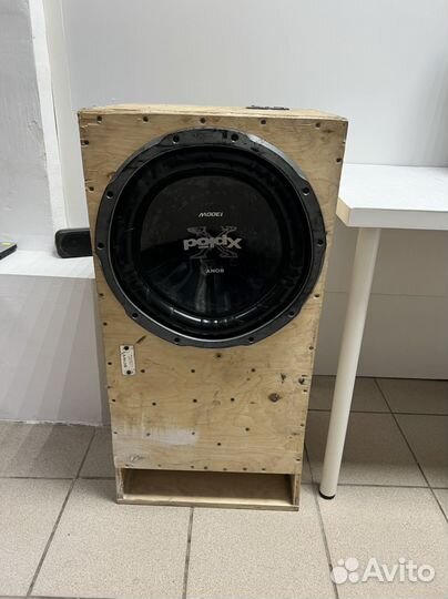 Автомобильный сабвуфер Sony Xplod 1300W