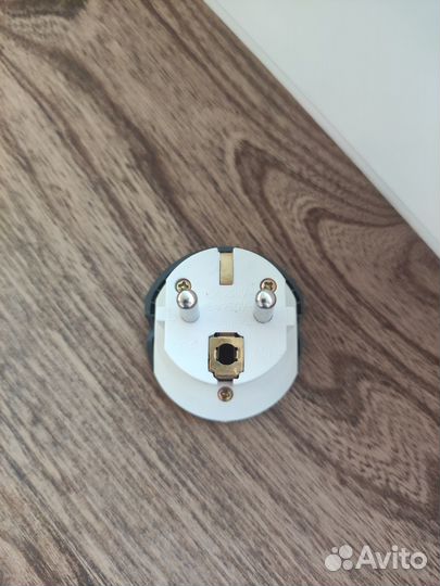 Переходник со всех типов вилок на евровилку