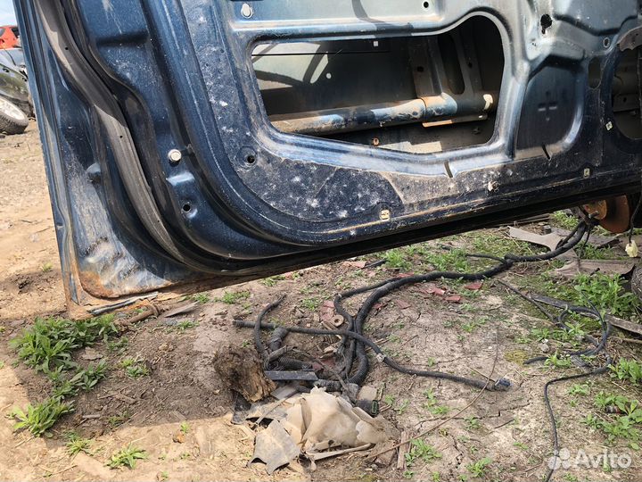 Дверь передняя левая Chevrolet Rezzo