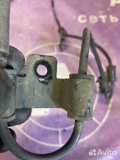 Датчик abs передний левый Kia Rio 2 JB G4EE 2010