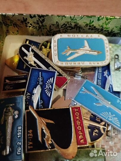 Значки самолеты
