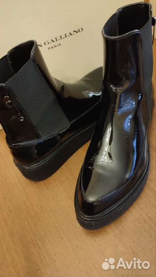 Ботильоны John Galliano кожа, лак 38 размер