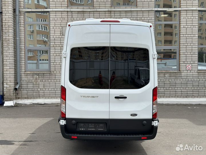 Ford Transit микроавтобус, 2024