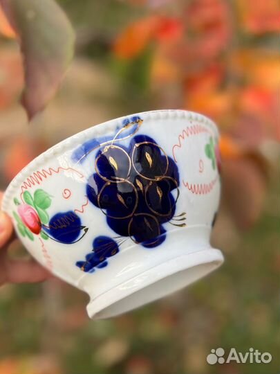 Заварочный чайник и миска кузнецова