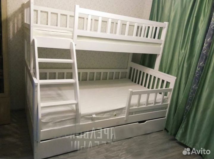 Детская кровать для двоих