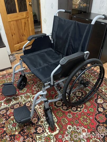 Коляска инвалидная