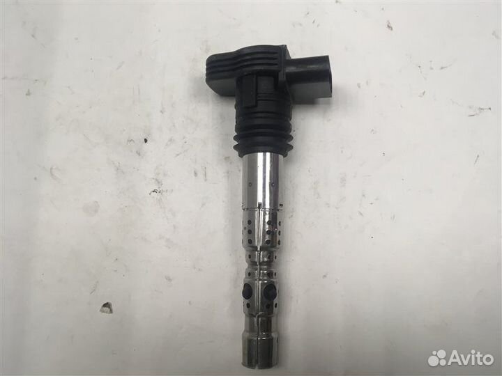 Катушка зажигания Volkswagen Passat B5 2000-2005