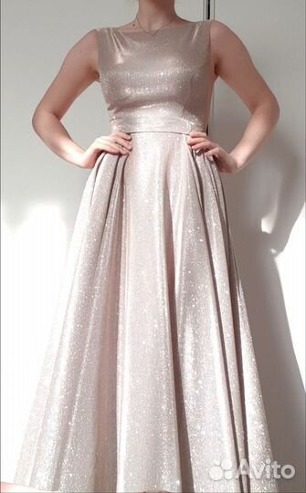Вечернее платье