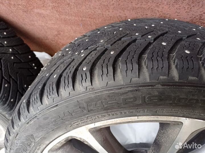 Зимние колеса Mercedes R18 Nokian оригинал шипы