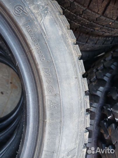 Maxxis ArcticTrekker NP3 205/55 R16 94