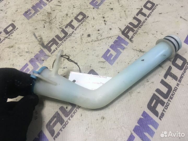 Горловина бачка омывателя Шевроле Лачетти