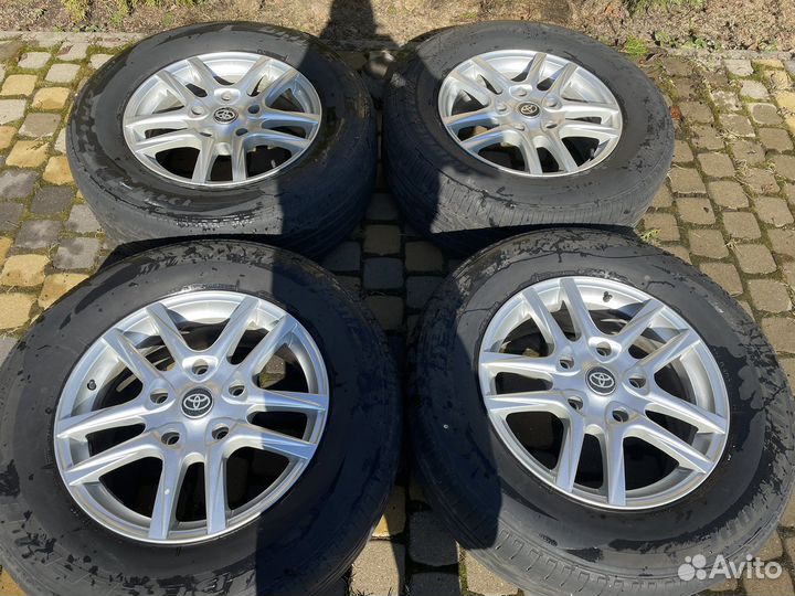 Комплект летних колес r18