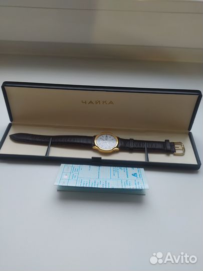 Часы электронно-механические кварцевые 