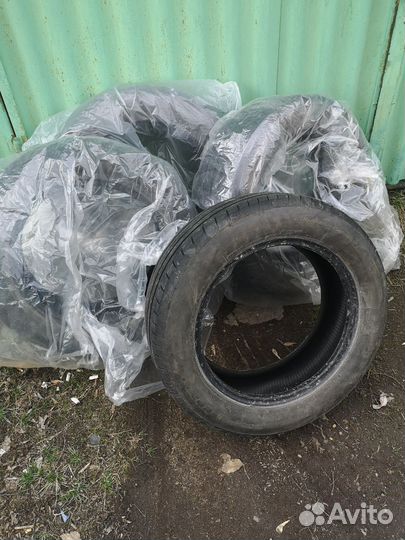 Bridgestone R168 205/60 R16