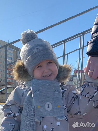 Шапка и шарф Zara