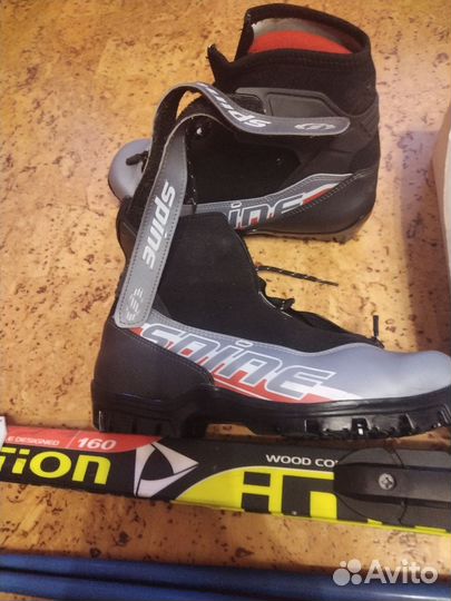 Лыжи, ботинки, палки, чехол