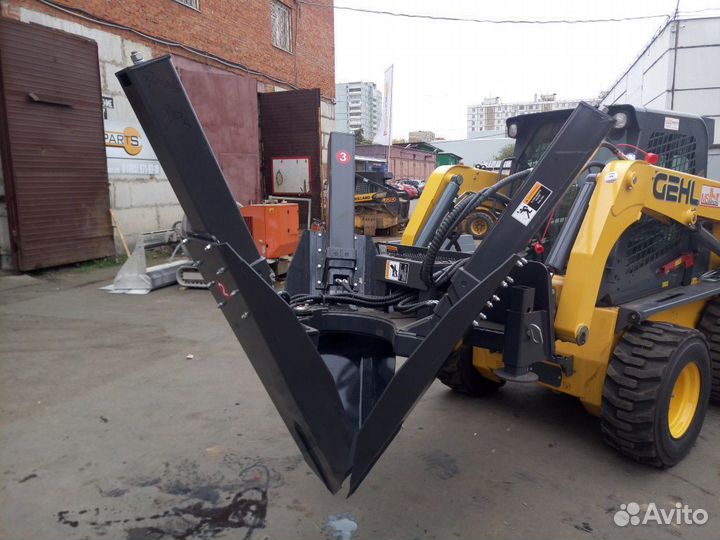 Пересадчик деревьев для мини погрузчика