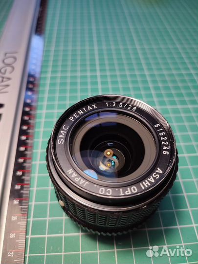 Nikon 35-70mm f/2.8; 24mm F/2.8D; 12тр Pentax 28mm