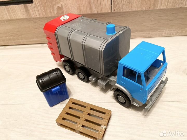 Машинка мусоровоз