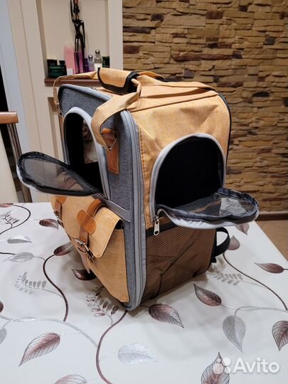 Переноска рюкзак для животных