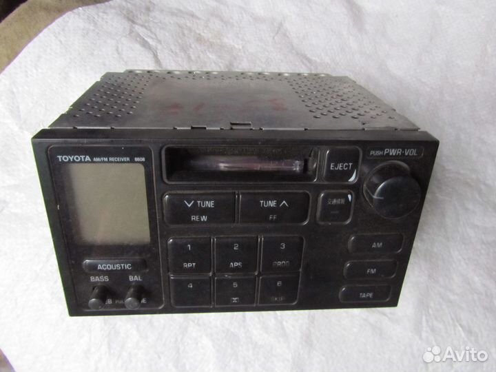 Магнитола Toyota б/у на запчасти
