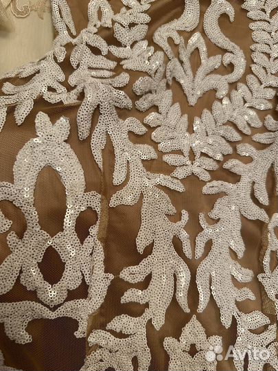 Платье вечернее