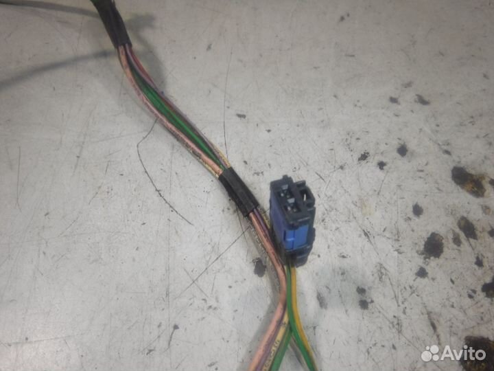 Проводка двери Citroen Xsara Picasso