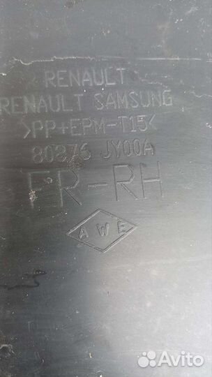 Renault Koleos 2010 молдинг передней правой двери