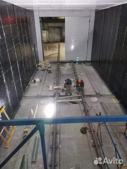 Обитаемая камера дробеструйной очистки