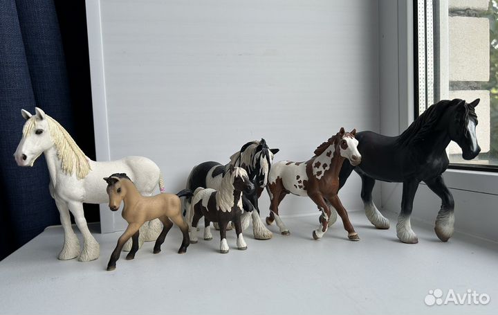Фигурки лошадей schleich