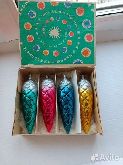 Шары, дед мороз, игрушки