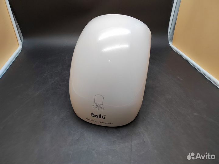 Сушилка для рук Ballu bahd-2000DM