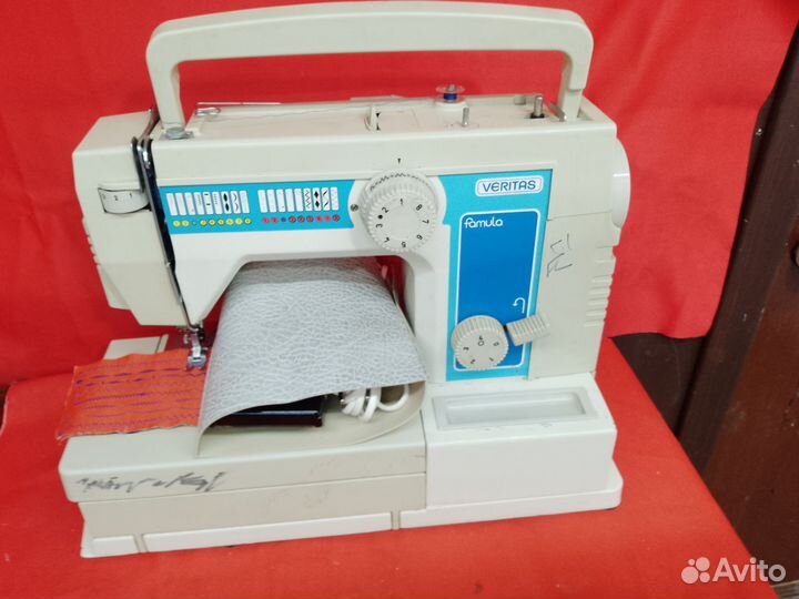 Немецкие швейная машинка veritas Famula