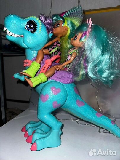 Куклы Рокелль и динозавр Тираннозавр от Mattel