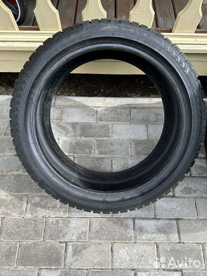 Pirelli Winter Carving Edge 245/40 R20 99T