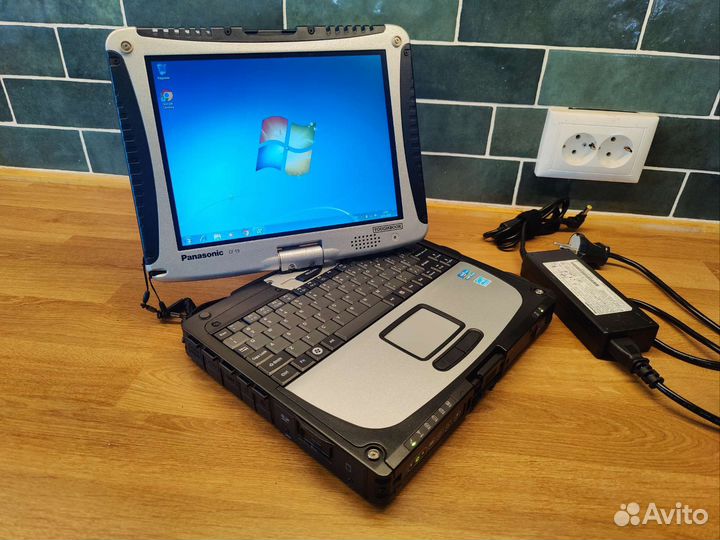 Защищённый Panasonic CF-19 Mk7 530 часов новый i5