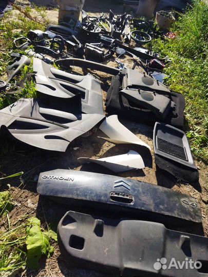 Запчасти на Citroen c4 купе